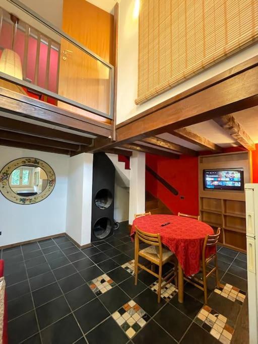 Musicians Mansion Loft Apartamento Fino Mornasco Exterior foto